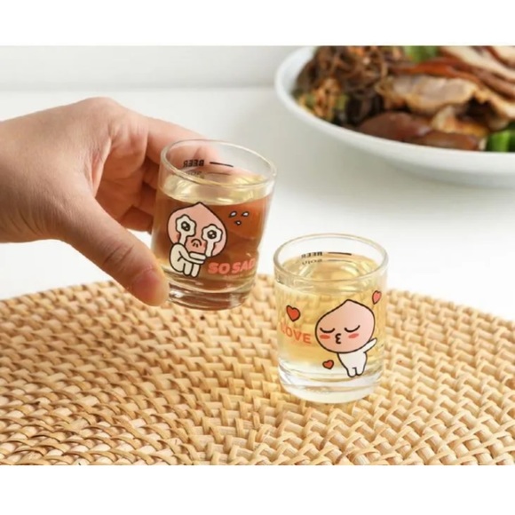 Kakao Friends | Apeach | 4PC SET SOJU GLASS | Shot Glasses | NEW & UNOPENED - Picture 3 of 10